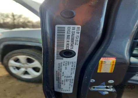 2021 Jeep Compass Latitude z USA, uszkodzony, nr VIN 3C4NJDBB5MT540719